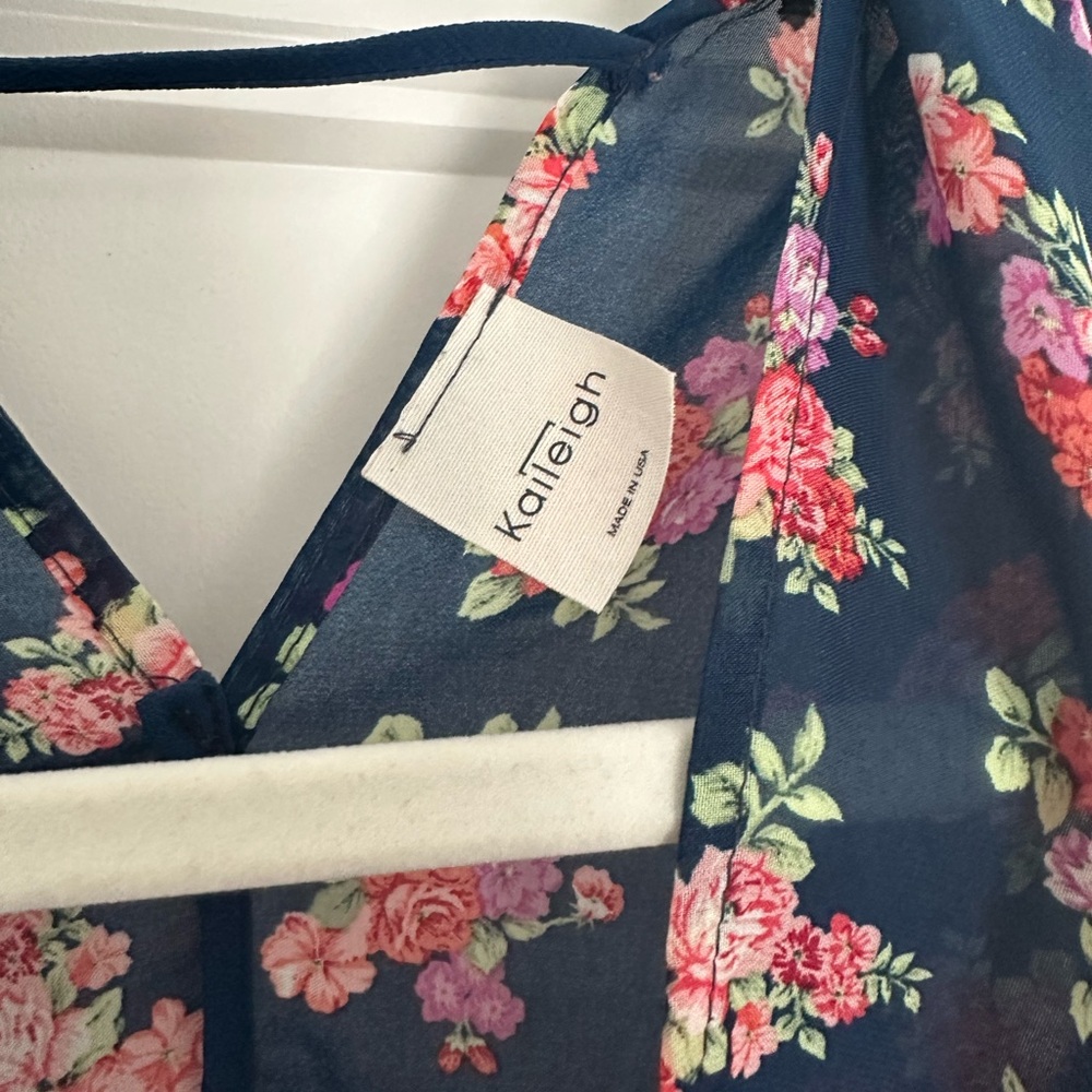 Kaileigh Navy Floral Kimono Blouse - Picture 2 of 3